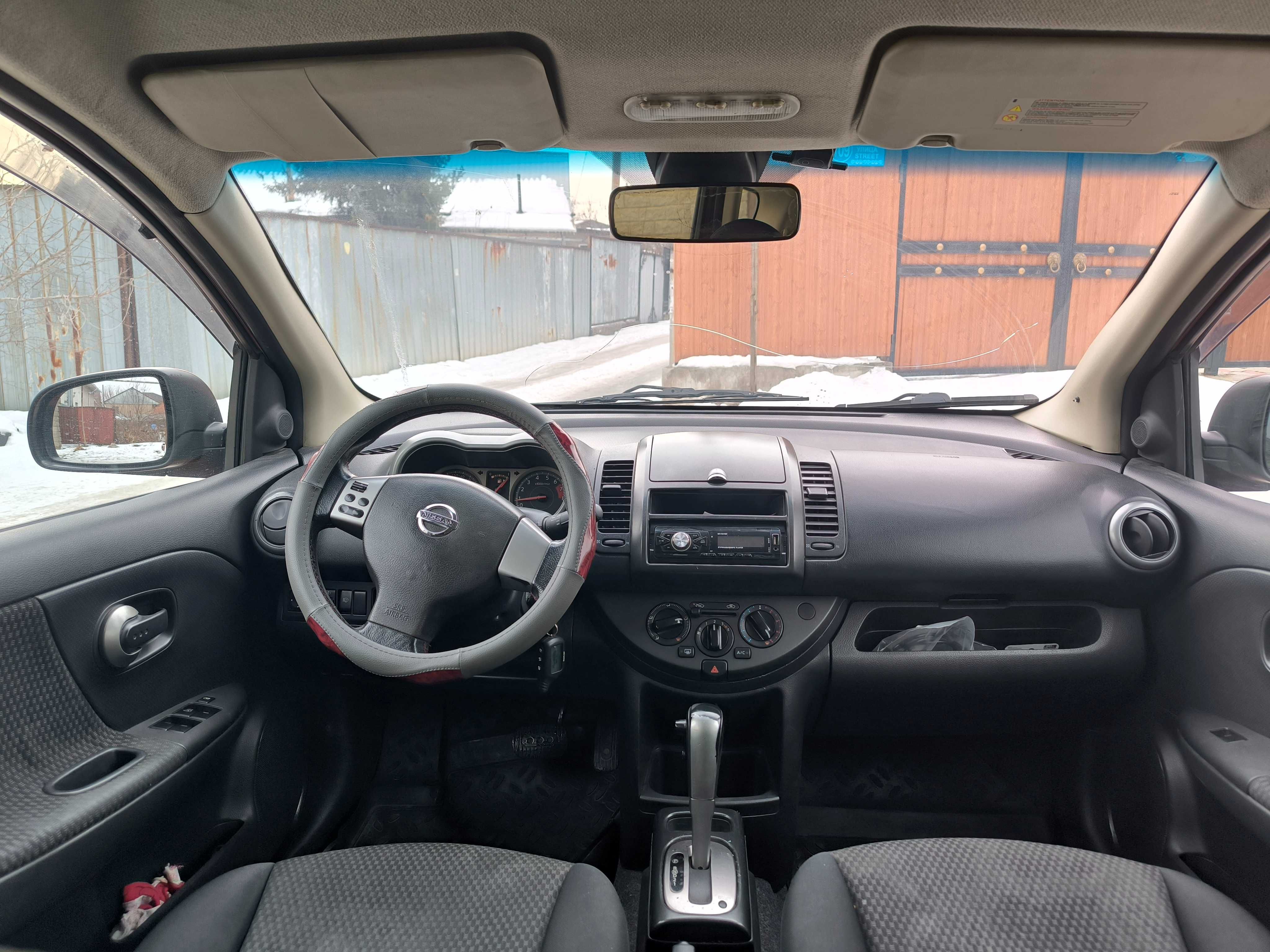 Nissan Note 2007 года 1.6л бензин Японец Передний Привод Тип КПП,  4ст