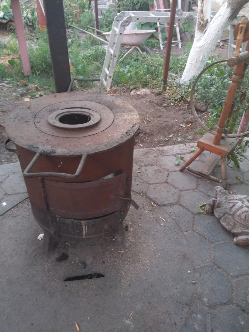 Продаю казан +печка