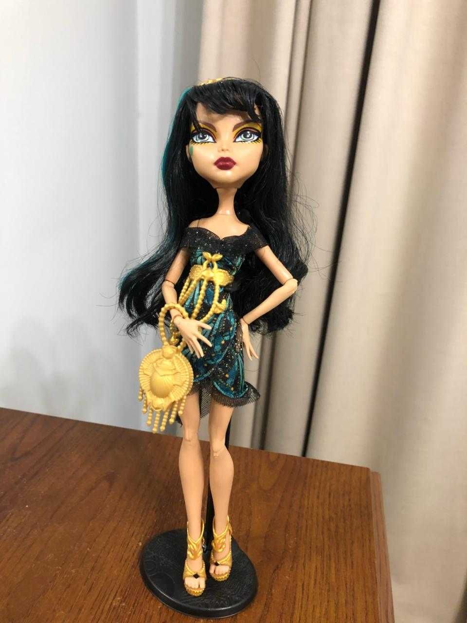 Кукла Monster High Клео Де Нил
