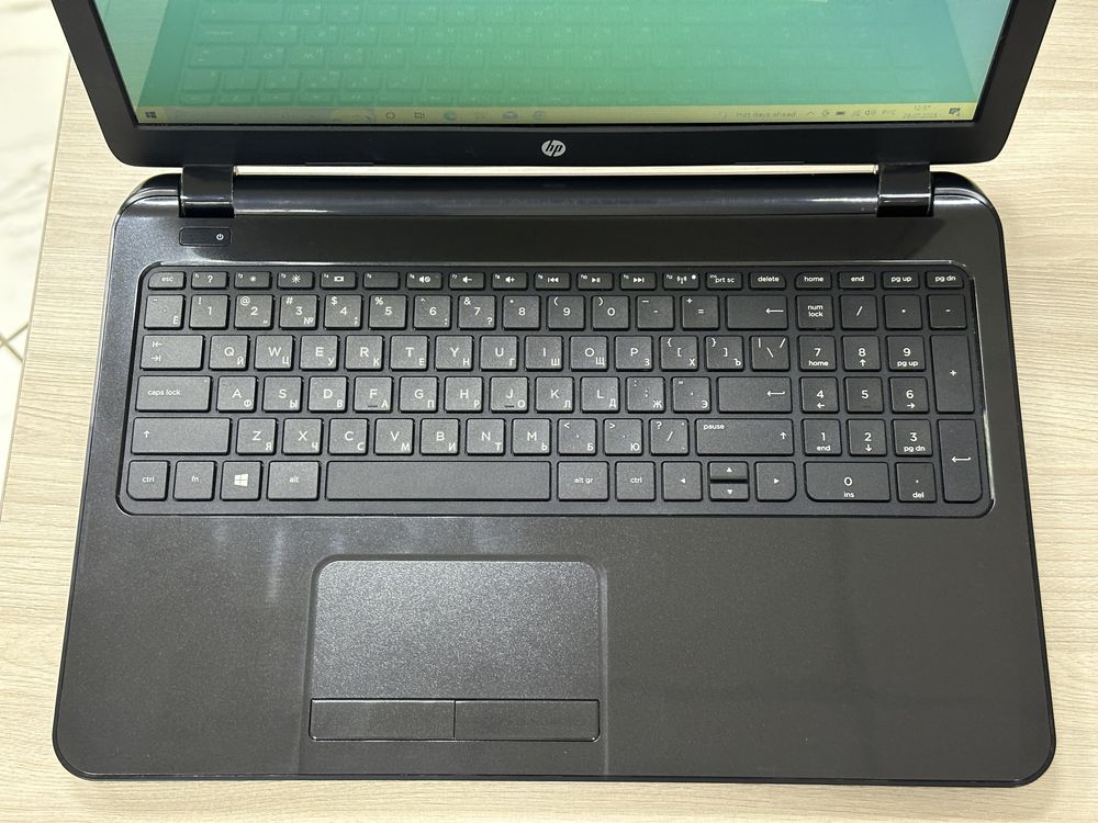 Ноутбук HP в отличном состоянии / SSD 256gb / kaspi 0-0-12
