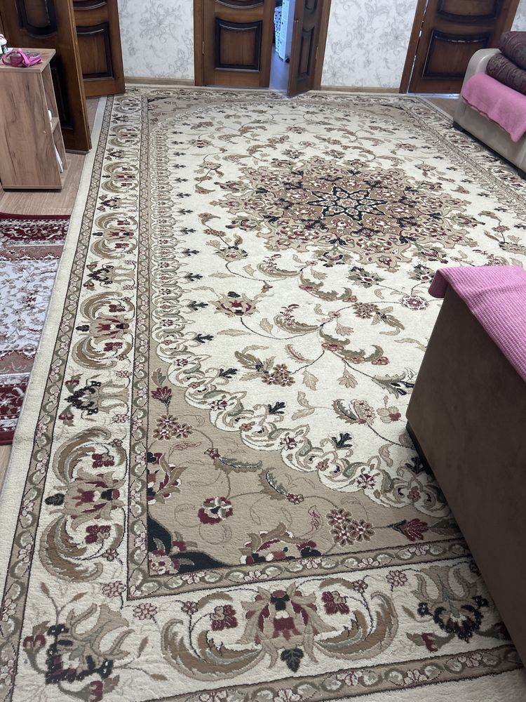 Ковер кілем чистый 5*3