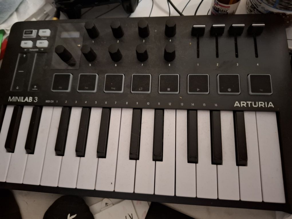 Arturia MiniLAB 3