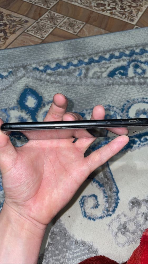 iPhone 7 в отличном состоянии