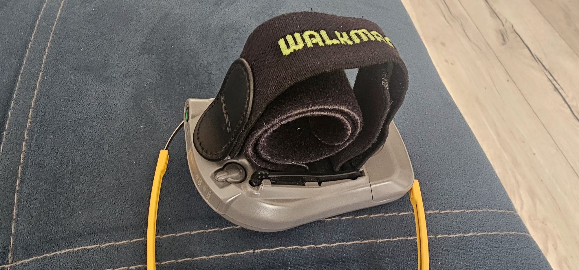 Радиоприёмник Sony Walkman SRF -M78