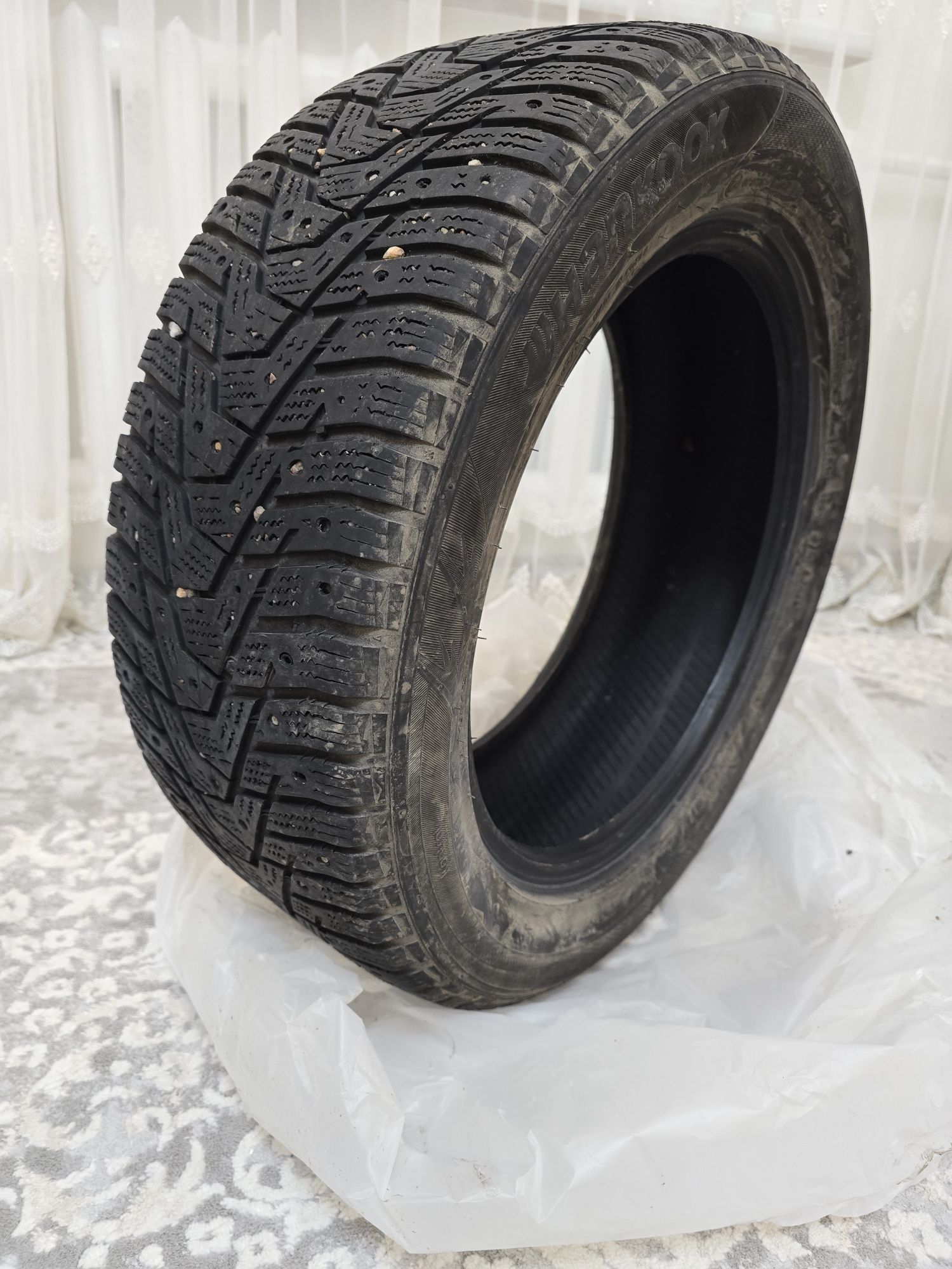 Продам зимних шин Xankook 20555R16, комплект