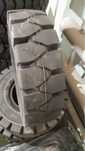 Шины для погрузчика 5.00-8/10 PR ED+SOLIDEAL AIR 550