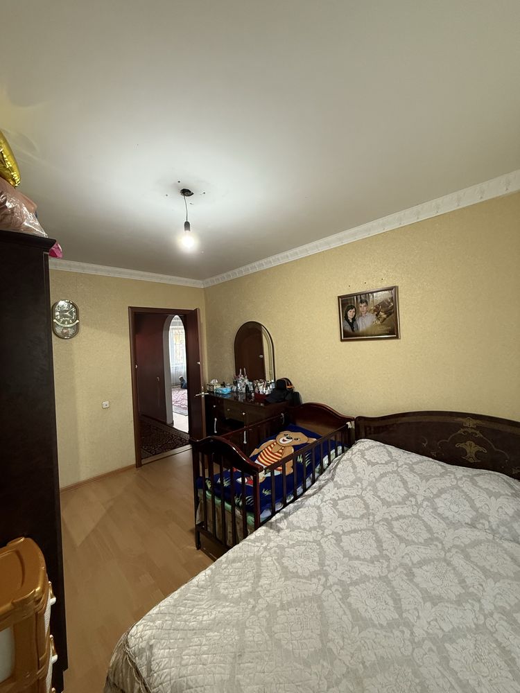 Продается 4-ком квартира.