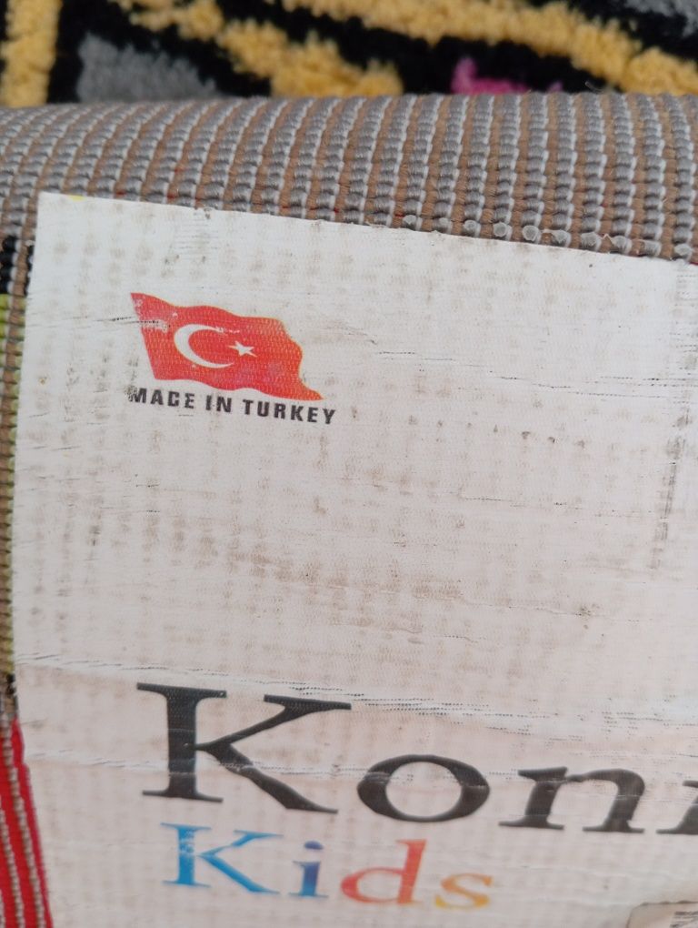 Продам ковер для детской