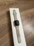 Продам Apple Watch SE