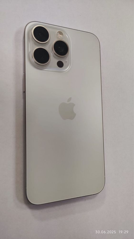 IPHONE 15 pro max
