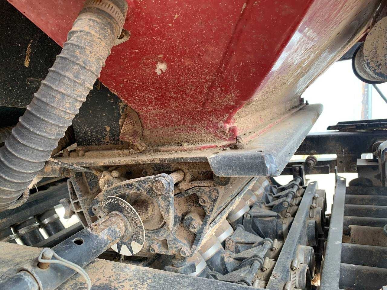 Посевной комплекс Case IH (ADX2230, ATX400)