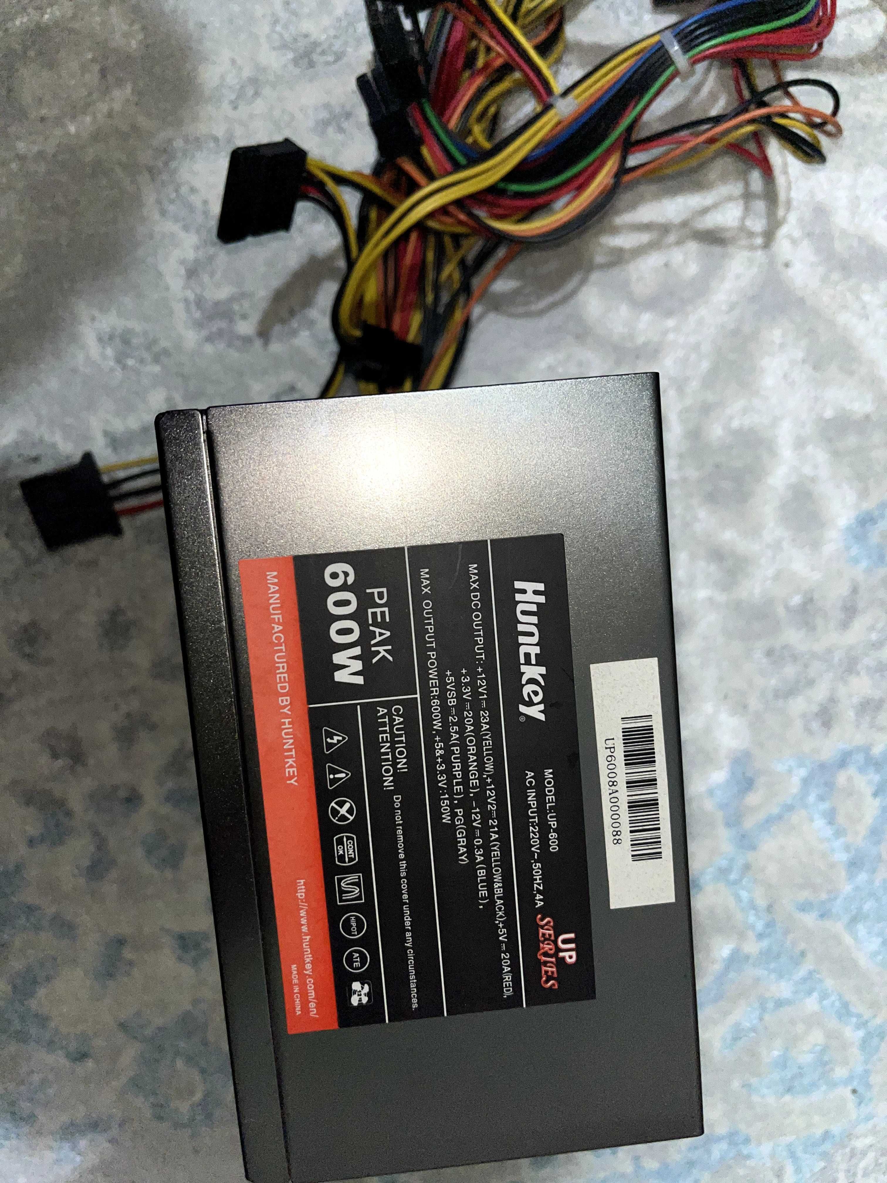 Блок питания для ПК 600WATT. HUNTKEY UP-600