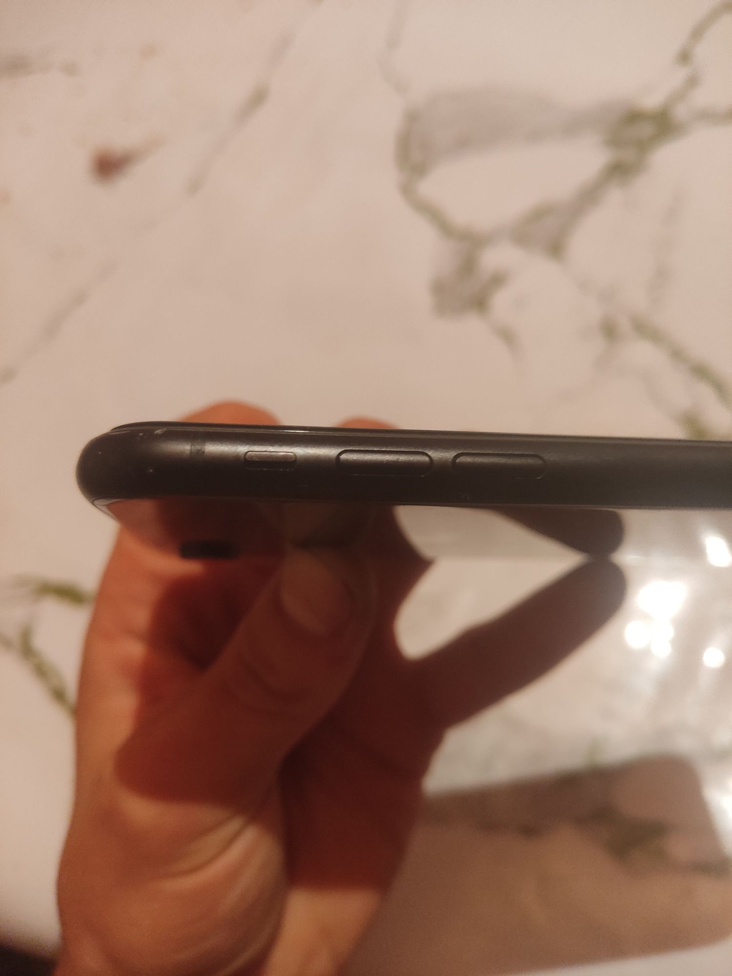 iPhone xr нормальный