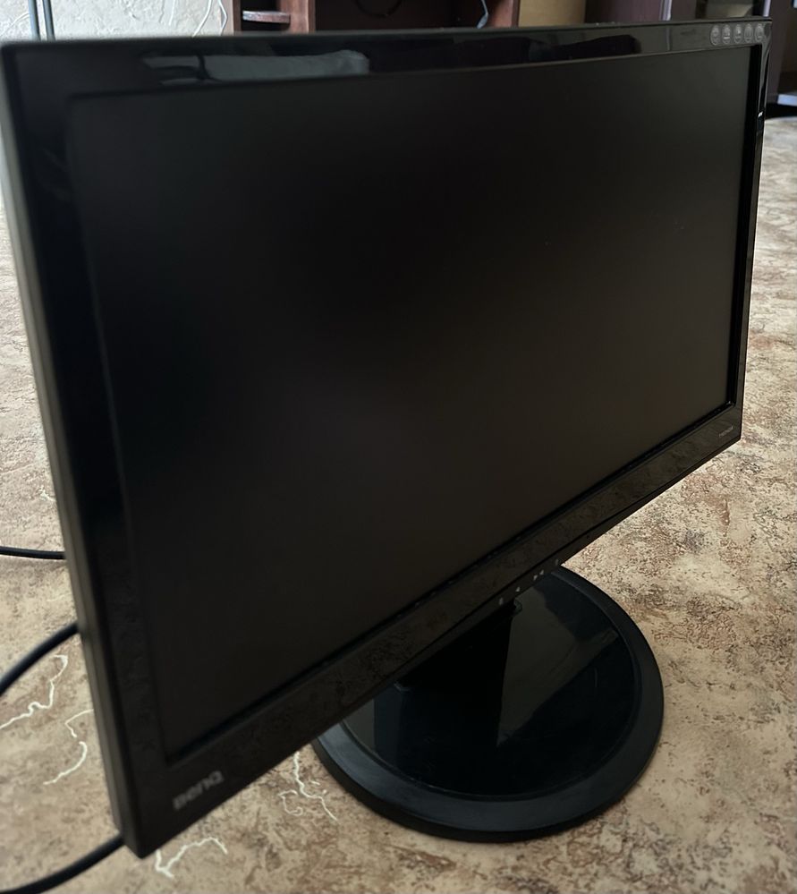 Продам монитор BenQ T902HDA