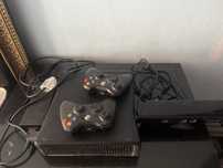 Xbox 360 с двумя джойстиками и 3д камерой