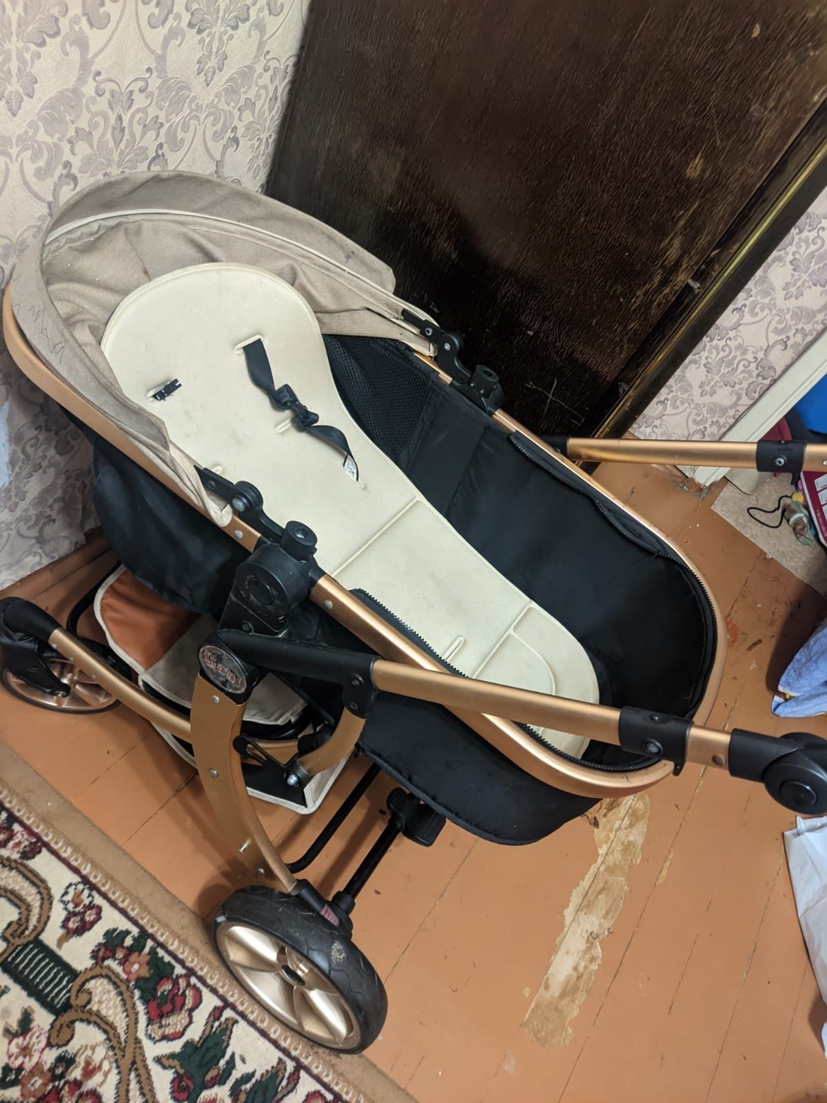 Продам детскую коляску