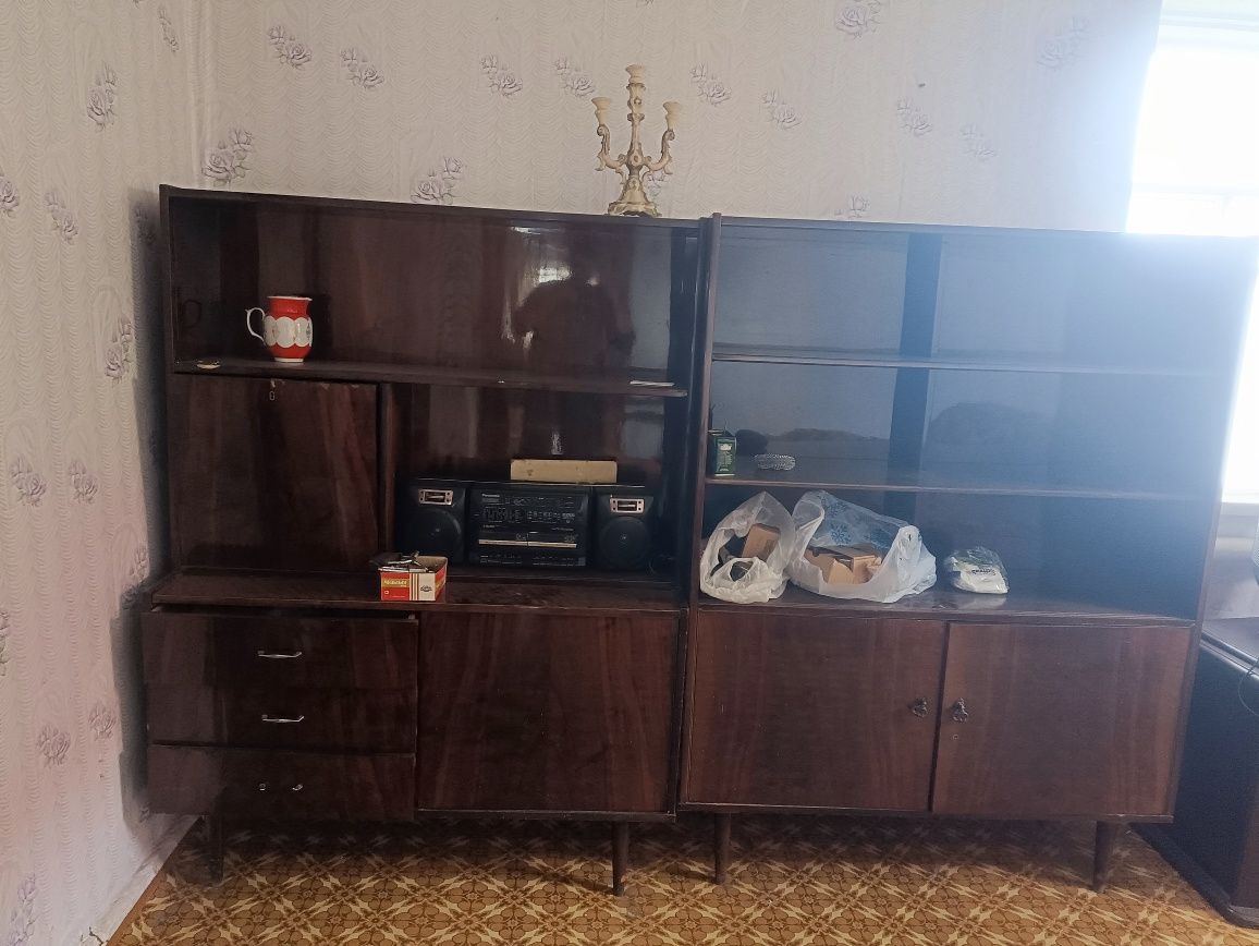 Отдам старую мебель бесплатно