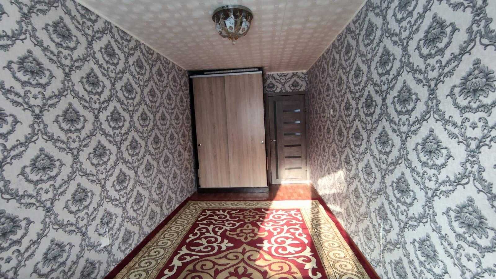 Продам 2х квартиру в 6мкр, р-н Рынка, раздельная планировка