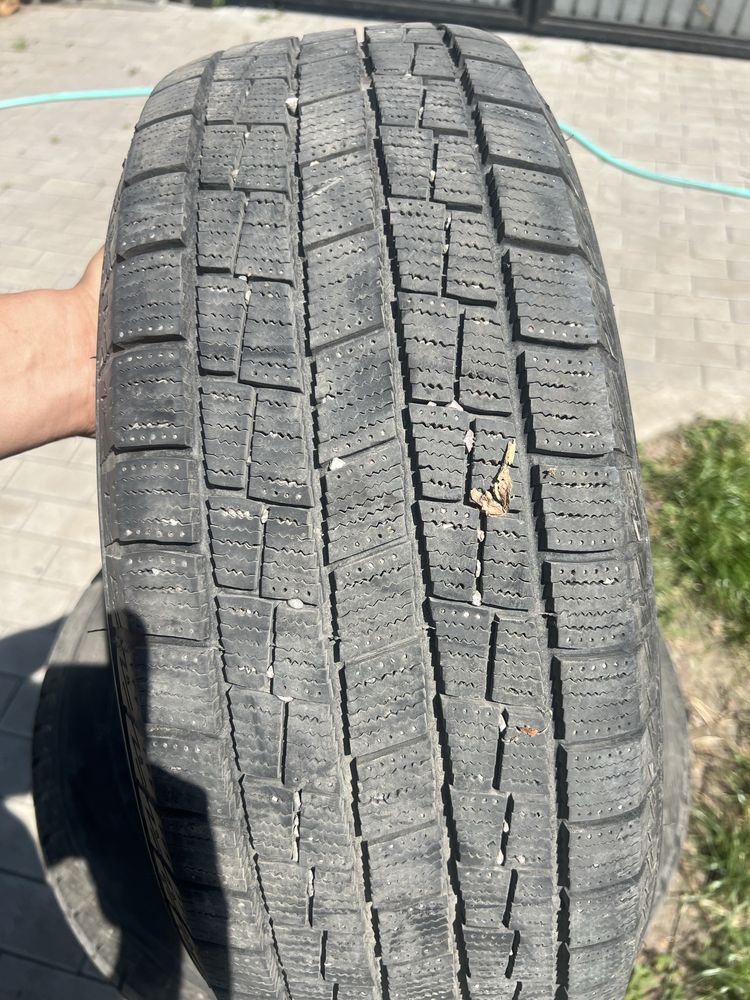 Шины зимние Goform 215/60/R16