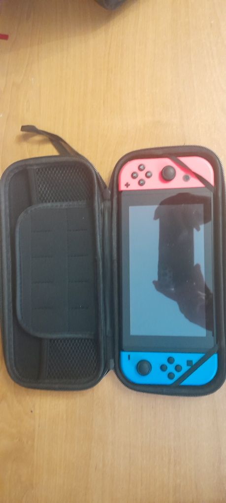 Nintendo switch, 2 ревизии