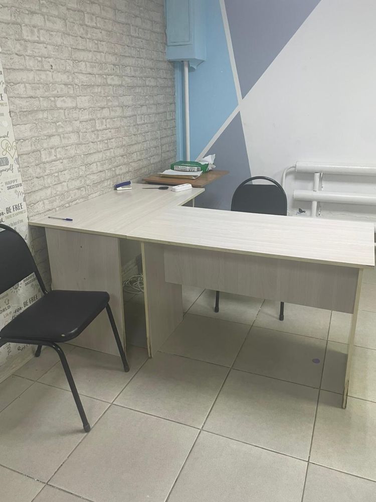 Продам столы,стулья,доски,полки для учебных центров