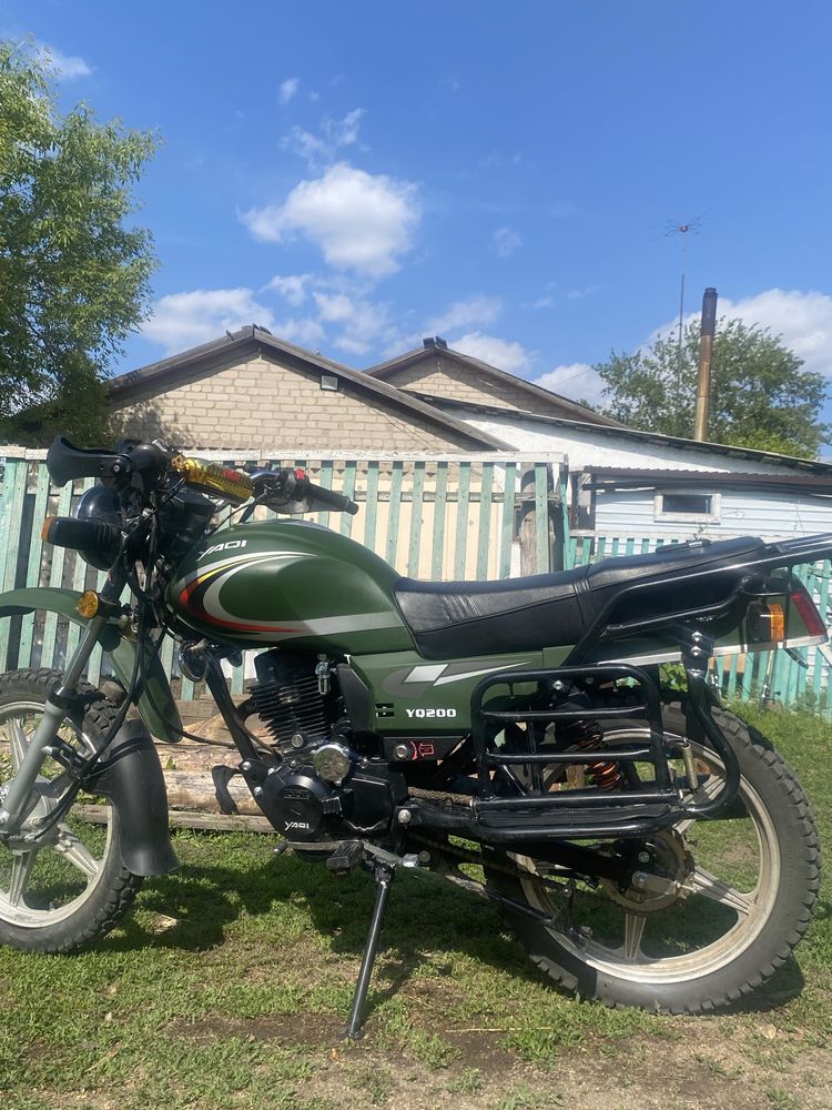 Мотоцикл  200куб.