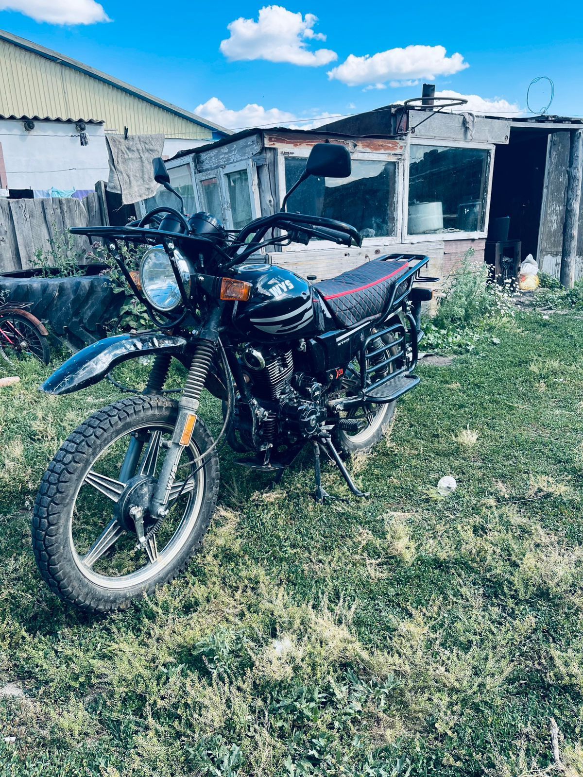 Мотоцикл WYS 200