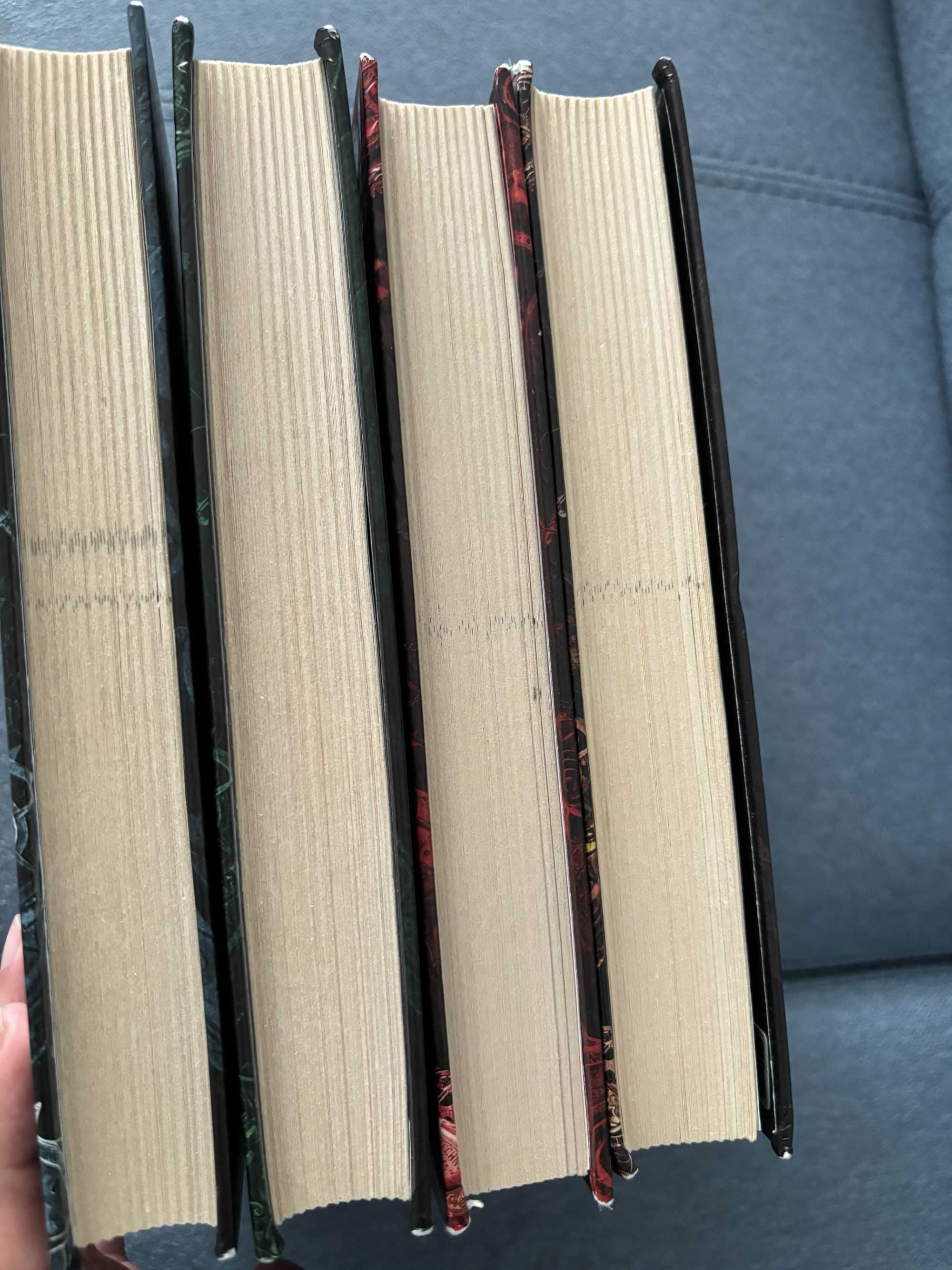 Продам недорого 4 книги трилогии "Часодеи"