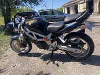 Suzuki sv650s 1999г
