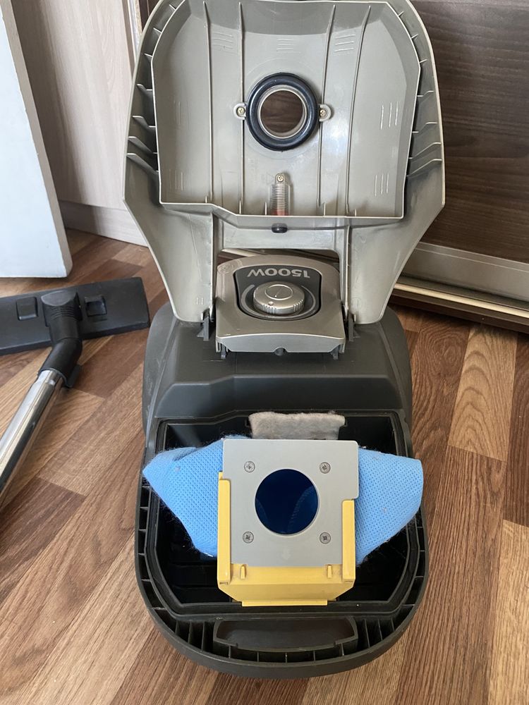 Продам пылесос LG TurboS