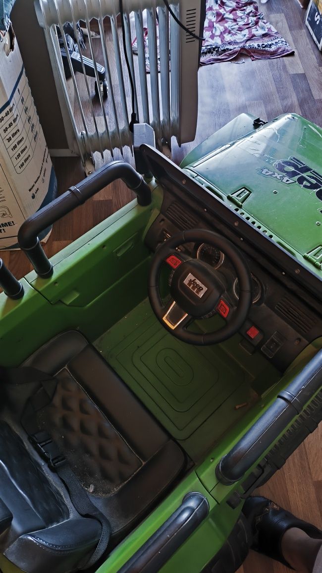 Продаётся Keep Jeep FB-716 зеленый