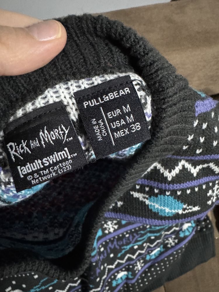 Мужской свитер «Рик и Морти» PULL&BEAR