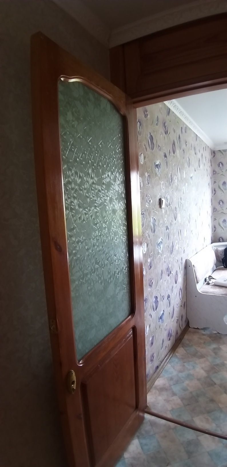 Продам деревянные окна, двери срочно. Торг