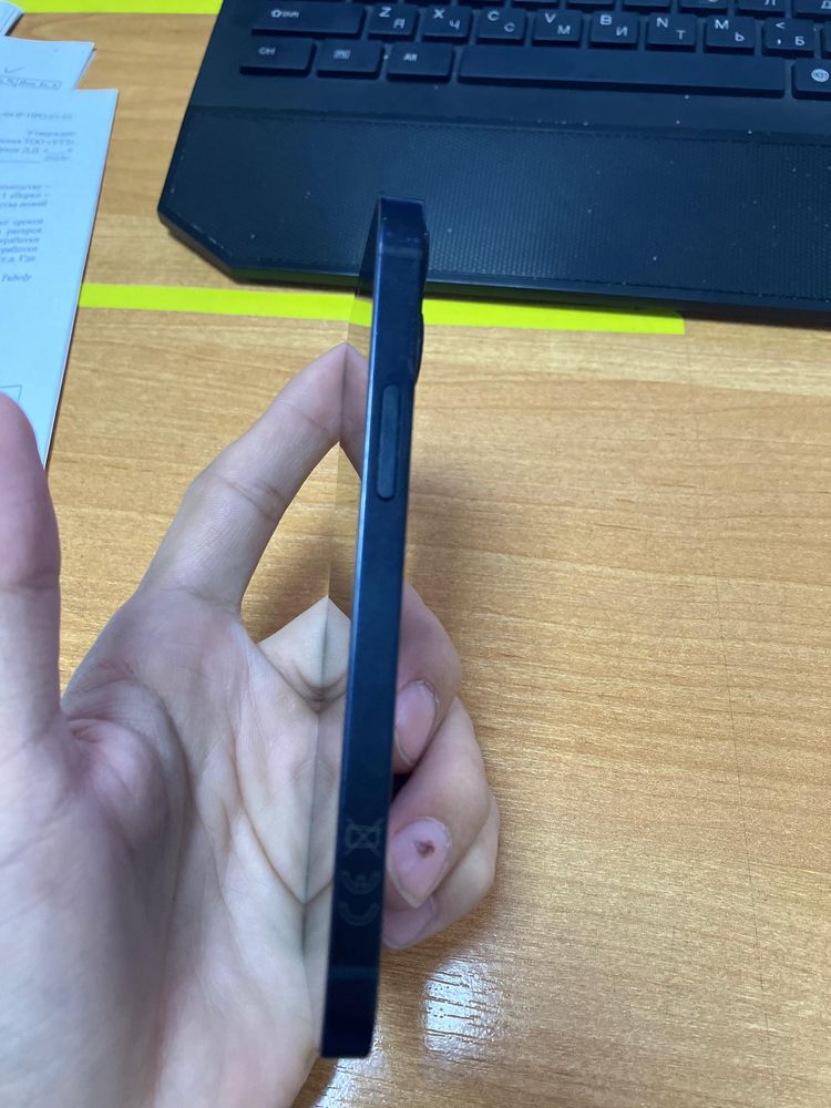 Iphone 12 mini память 128 гег батарейка 75%