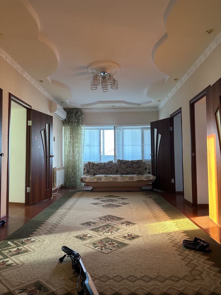 Продается ковры 3,5*5 2 штуки, и 2,5*5