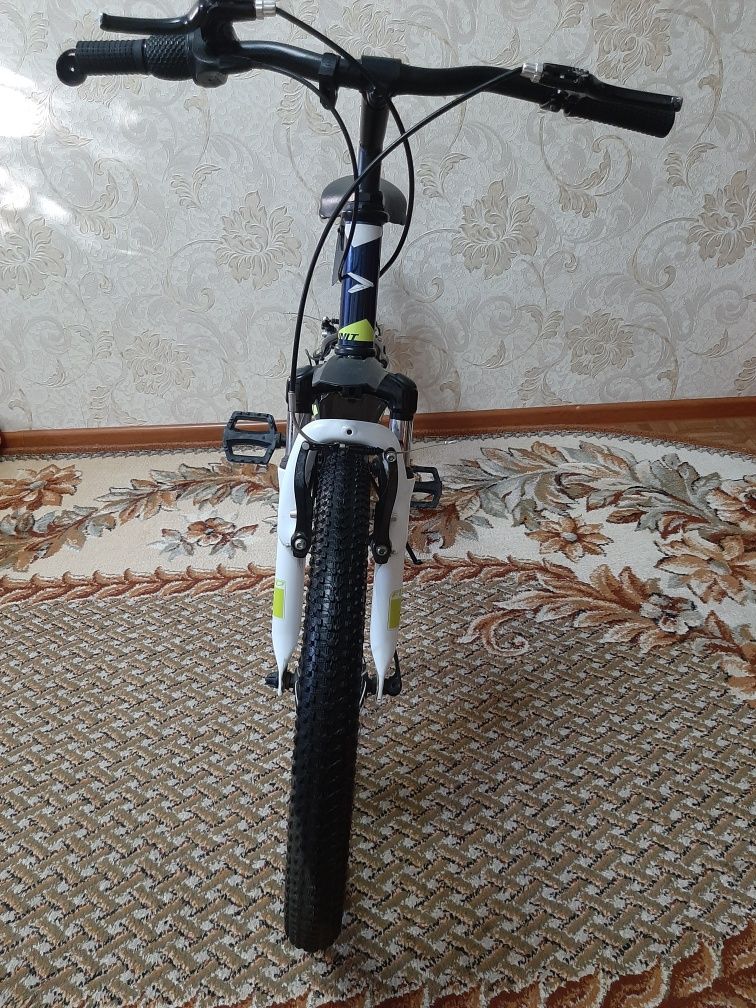 Продаю велосипед UNIT FORLUARD