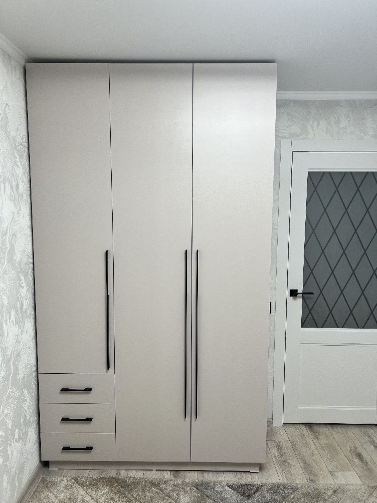 Мебель на заказ. Кухни , шкафы, прихожие, гардироб.