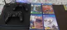ПРОДАМ PS 4  в хорошем состоянии
