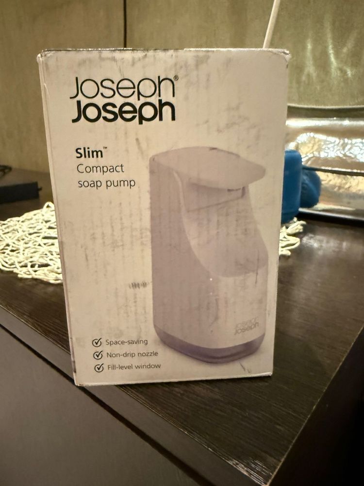 Диспенсер для жидкого мыла Joseph Joseph