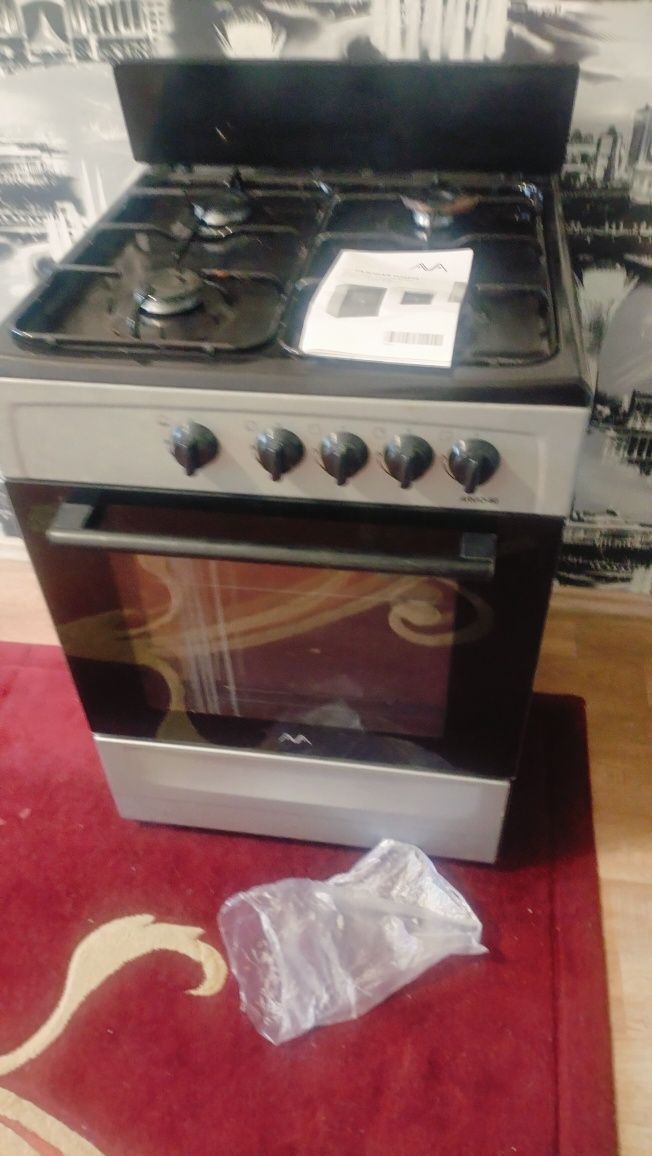 Продам газовый плита  почти новый