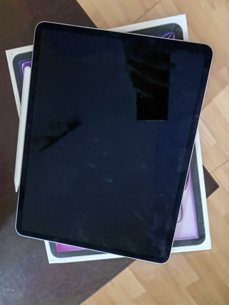 iPad Air 13" 2022 M1 + Apple Pencil