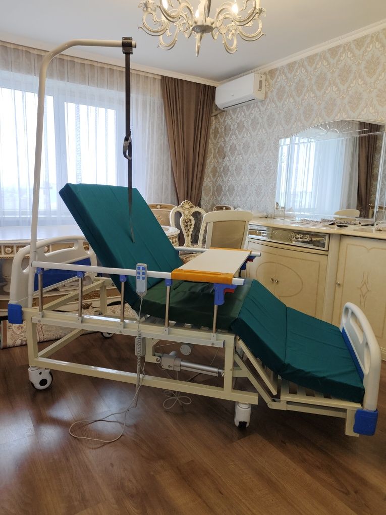 Многофункциональная медицинская кровать