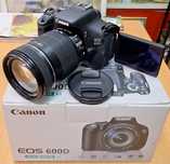 Canon 600D kit 18-135mm IS (18.0пикс, зум объектив, стаб,сост отличное