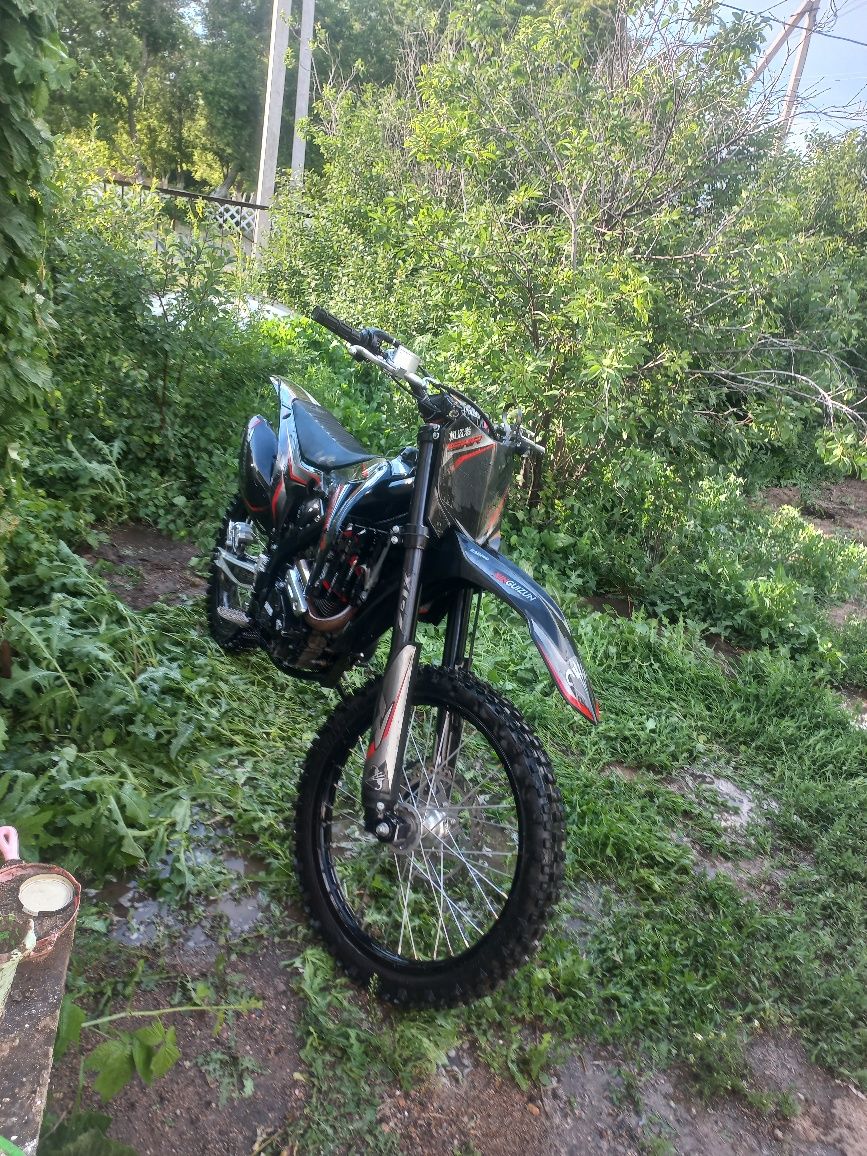 Продам кросс 250куб