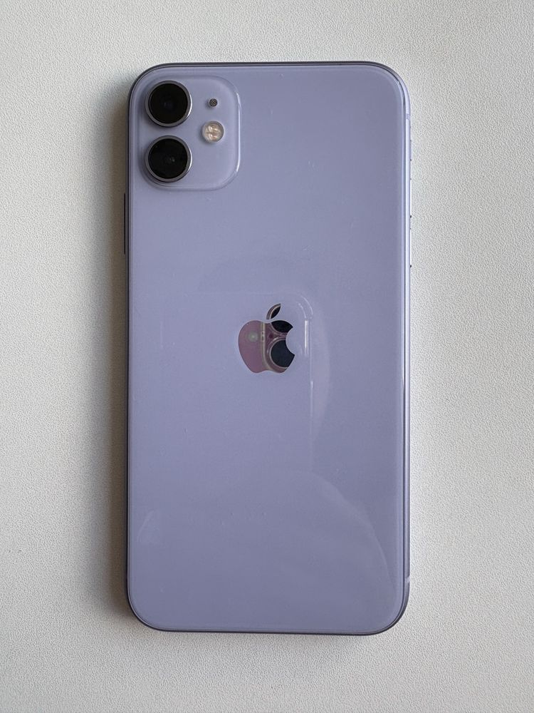 IPhone 11, 64 Гб, идеальное состояние.