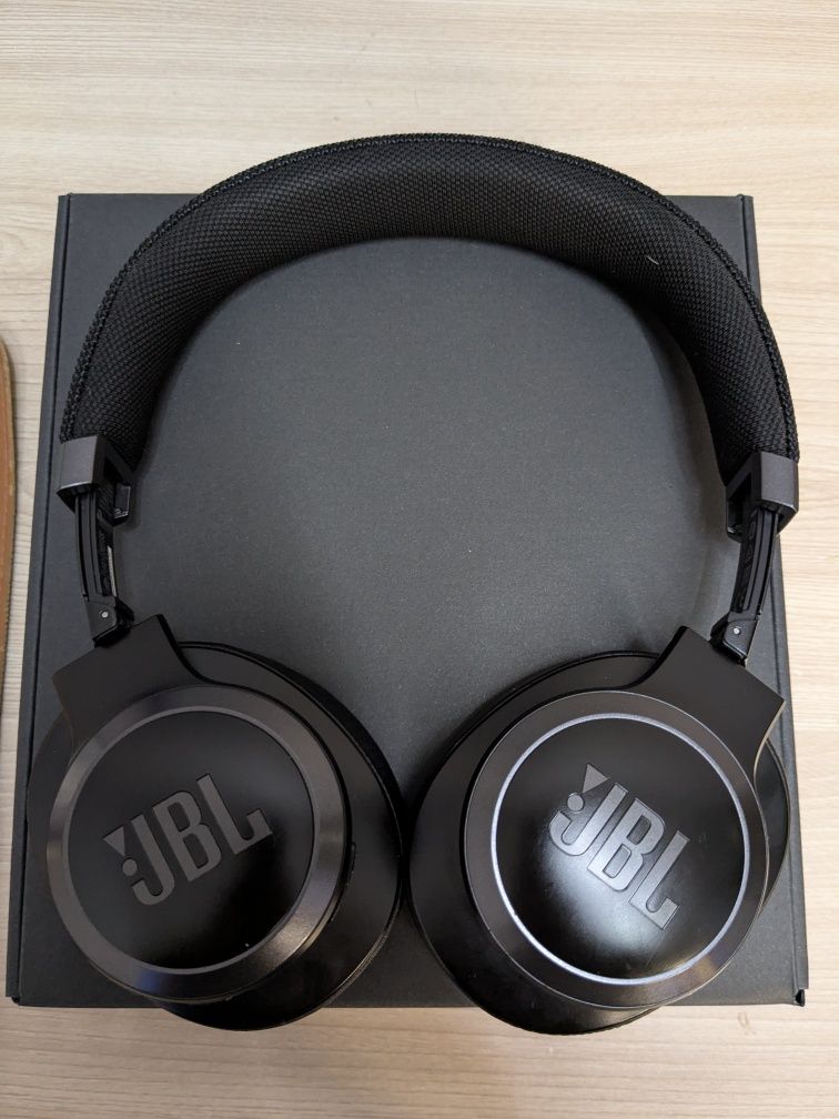 Наушники JBL live 660nc