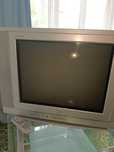Продам телевизор LG