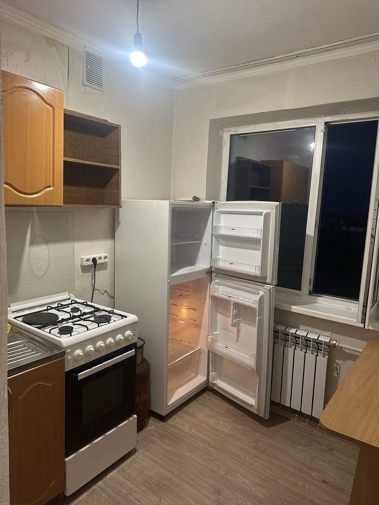 Сдаю 2 комн квартиры