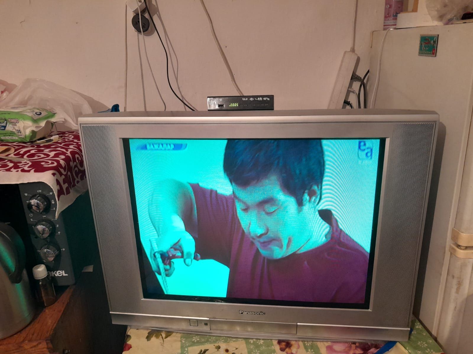 Телевизор сатылады.