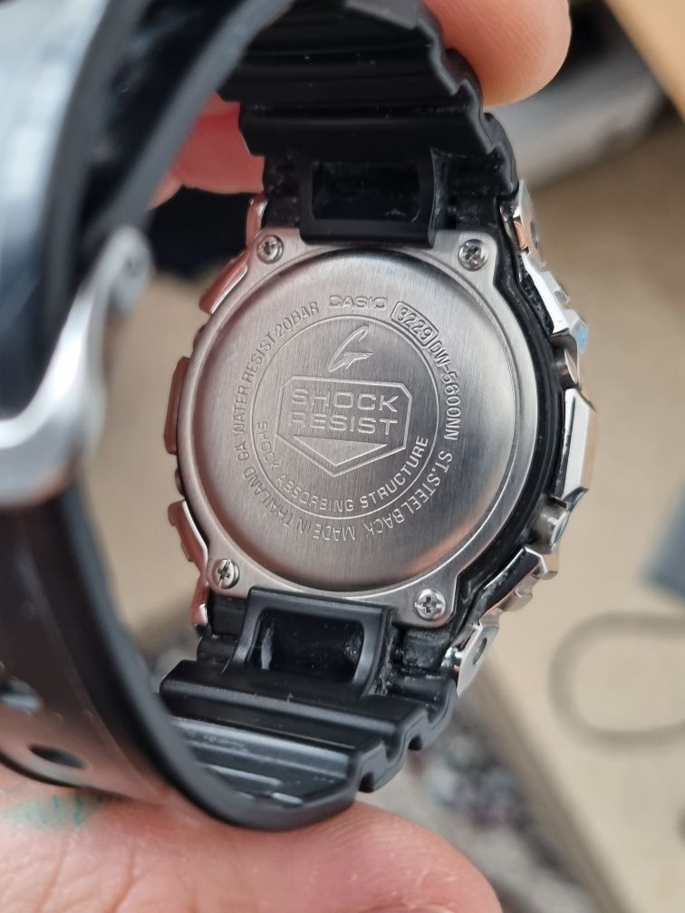 Casio g-shock dw-5600